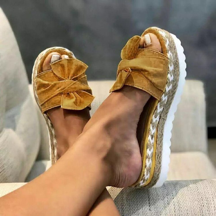 NOVA Platform Comfort Sandals