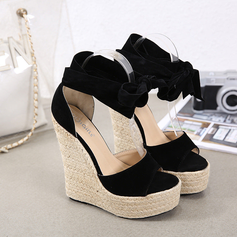 AURELIA Roman Wedge Sandals