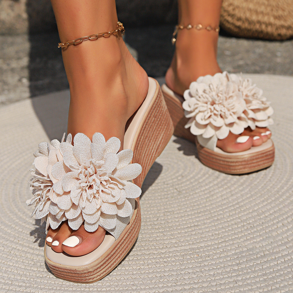 FLORA Wedge Comfort Sandals