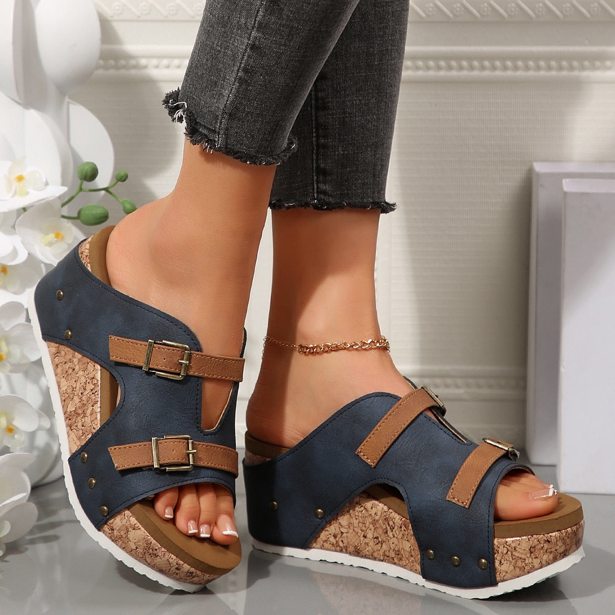 SERENA Open-Toe Comfort Sandals